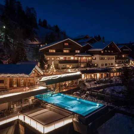 Charmehotel Uhrerhof - Deur-3